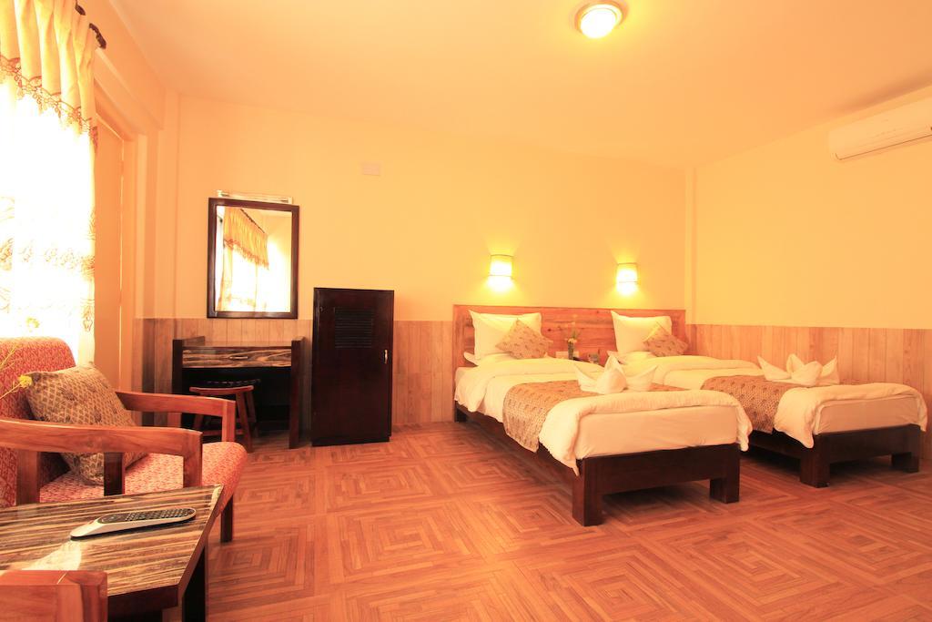 Hotel Splendid View Pokhara Kültér fotó