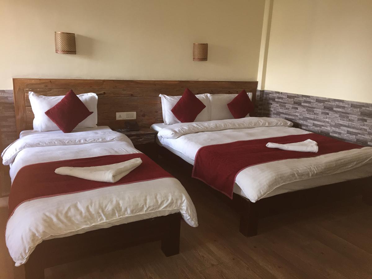 Hotel Splendid View Pokhara Kültér fotó