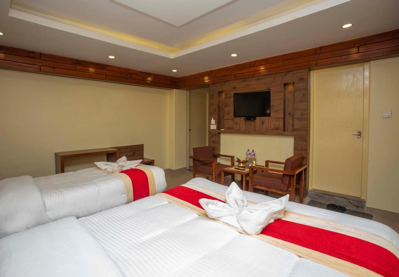 Hotel Splendid View Pokhara Kültér fotó