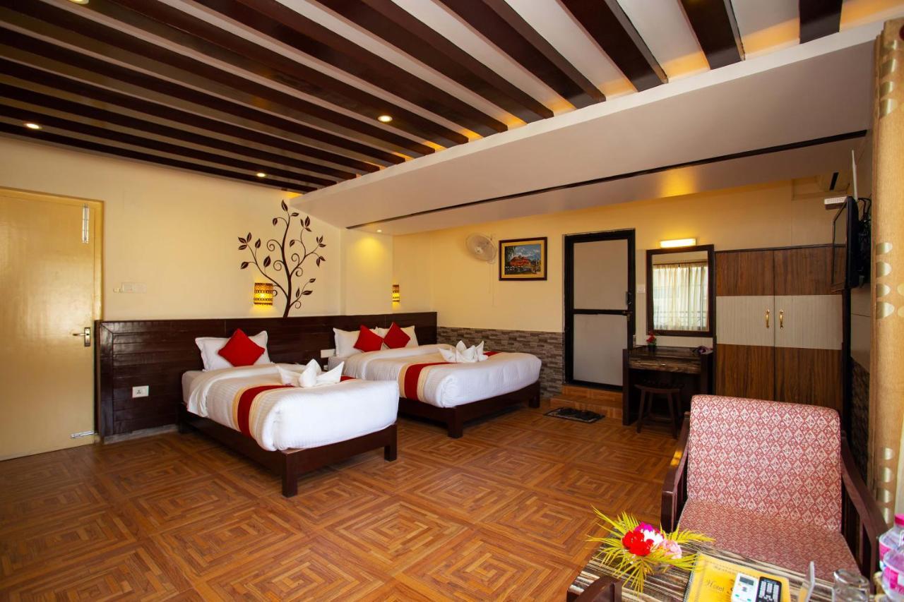 Hotel Splendid View Pokhara Kültér fotó