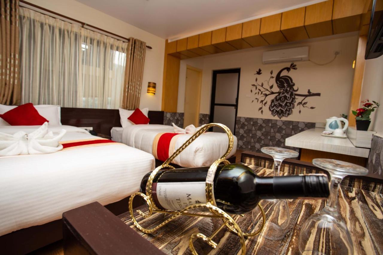 Hotel Splendid View Pokhara Kültér fotó