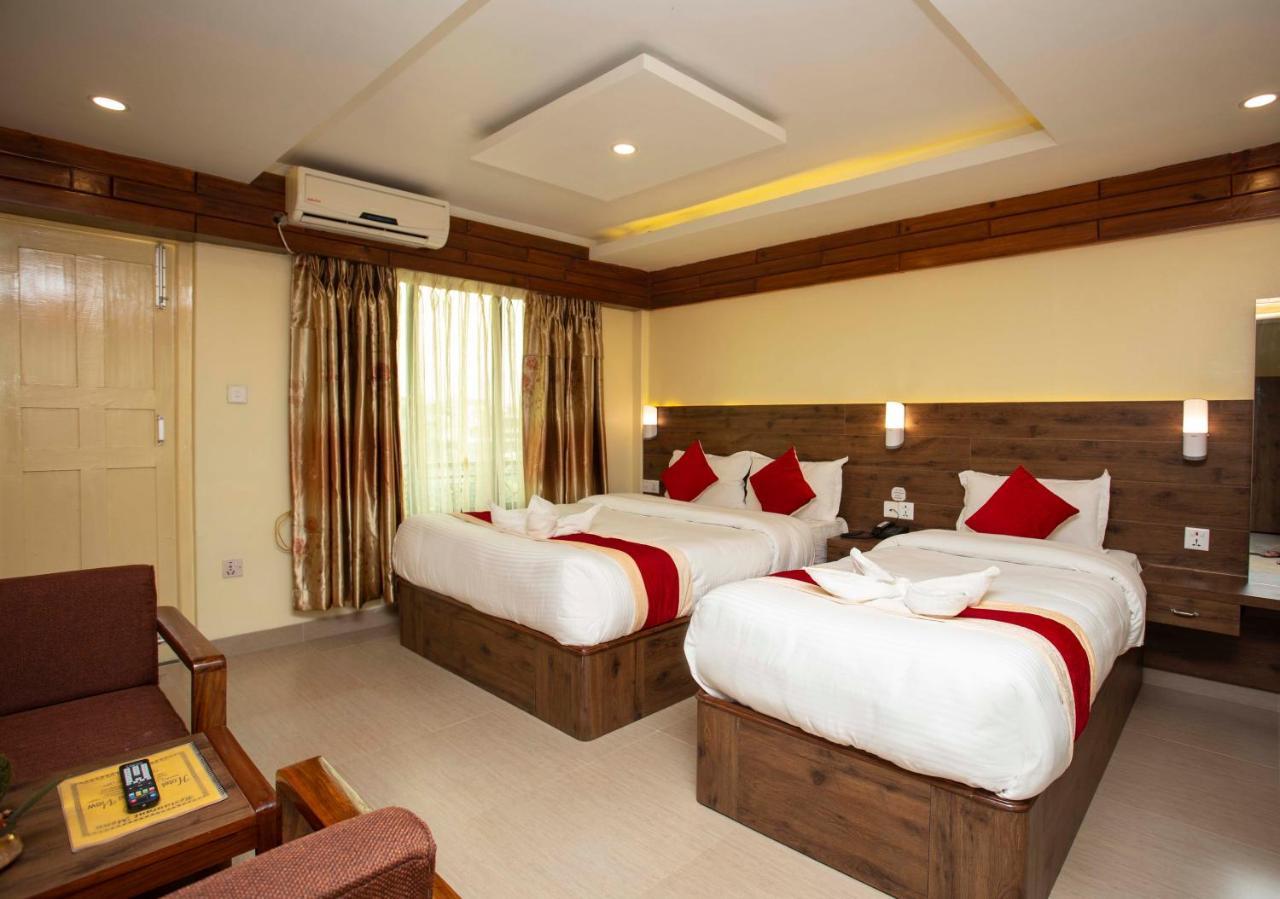 Hotel Splendid View Pokhara Kültér fotó