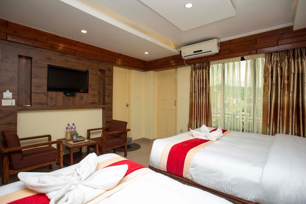 Hotel Splendid View Pokhara Kültér fotó